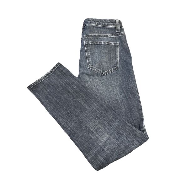 Talbots Ladies 2P Signature Straight Leg Jeans Medium Wash Mid-Rise EUC - Picture 10 of 12